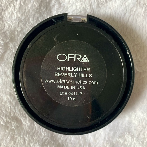 OFRA HIGHLIGHTER - “BEVERLY HILLS” 💗 - Picture 3 of 3